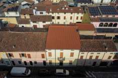 Foto Porzione di casa in vendita a Orzinuovi