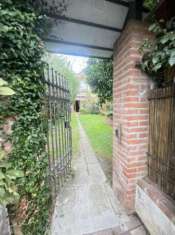 Foto Porzione di casa in vendita a Pietrasanta