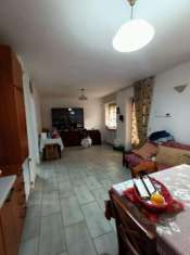 Foto Porzione di casa in vendita a Pieve Porto Morone