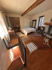 Foto Porzione di casa in vendita a Pinasca