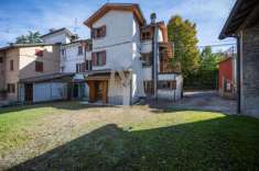 Foto Porzione di casa in vendita a Quattro Castella