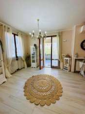 Foto Porzione di casa in vendita a Ravenna
