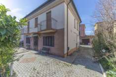 Foto Porzione di casa in vendita a San Giorgio Di Piano - 8 locali 172mq