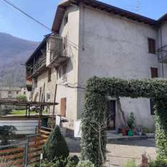 Foto Porzione di casa in vendita a Sant'Omobono Terme