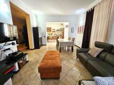 Foto Porzione di casa in vendita a Sarzana