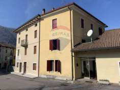 Foto Porzione di casa in vendita a Seren del Grappa, Centro