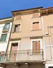 Foto Porzione di casa in Vendita a Soave
