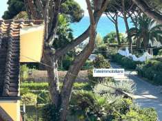 Foto Porzione di casa in vendita a Terracina