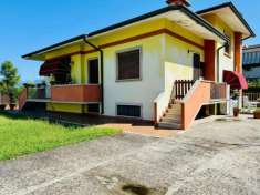 Foto Porzione di casa in vendita a Torre Del Lago Puccini - Viareggio 115 mq  Rif: 1340618