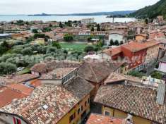 Foto Porzione di casa in vendita a Toscolano-Maderno
