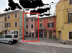Foto Porzione di casa in Vendita a Verona
