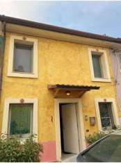 Foto Porzione di casa in Vendita a Vigasio Forette