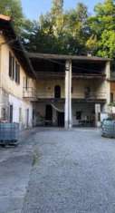 Foto PORZIONE DI CASCINA PER AMANTI DELLA FRANCIACORTA