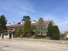 Foto Porzione di villa in vendita a Airasca