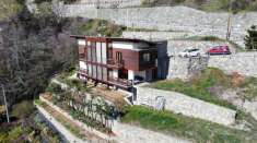 Foto Porzione di villa in vendita a Aosta