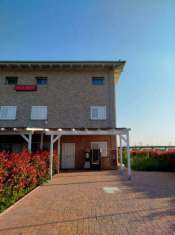 Foto Porzione di villa in vendita a Calderara Di Reno