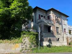 Foto Porzione di villa in vendita a Cengio