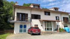 Foto Porzione di villa in vendita a Cosseria