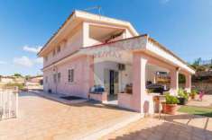 Foto Porzione di villa in vendita a Siracusa, Belvedere