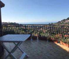 Foto Porzione Villa in Vendita, 4 Locali, 140 mq, Bordighera