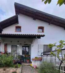 Foto Porzione Villa in Vendita, 5 Locali, 184 mq, Ortovero