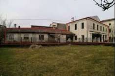 Foto Porzione Villa in Vendita, pi di 6 Locali, 269 mq, Villaverla (