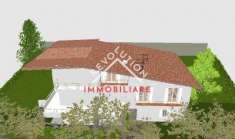 Foto Porzione Villa in Vendita, pi di 6 Locali, 280 mq, Perugia
