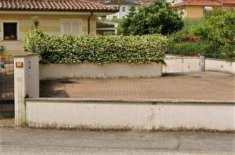 Foto Posto auto a Quarrata - Rif. 9948