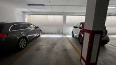 Foto Posto auto coperto a Japigia