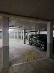 Foto Posto auto coperto zona stazione FS Monza, in via Antonio Pacinotti 5