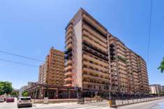 Foto PRIVATO VENDE PANORAMICO 7 VANI, 245 MQ, LEONARDO DA VINCI, TRIPLO PROSPETTO