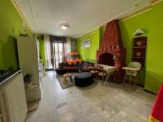 Foto QUADRILOCALE IN CENTRO PAESE SENZA SPESE CONDOMINIALI