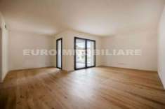 Foto Quadrilocale in vendita a Brescia