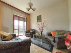 Foto Quadrilocale in vendita a Catanzaro