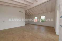 Foto Quadrilocale in vendita a Gussago