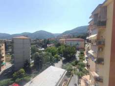 Foto Quadrilocale in vendita a La Spezia