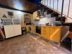 Foto Quadrilocale in vendita a Massa