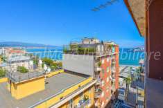 Foto Quadrilocale in vendita a Vado Ligure