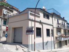 Foto Quadrilocale in vendita a Villa Santa Maria