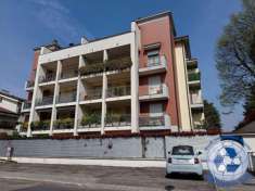 Foto recente due locali con giardino privato
