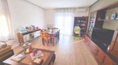 Foto Riccione zona punta de l'Esta appartamento con 3 camere 2 bagni sala e cucina
