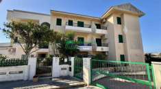 Foto Rif. 2410 - Appartamento con veranda e posto auto a Marina di Ragusa