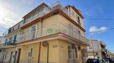 Foto Rif. 2415 - Intero stabile di tre appartamenti in centro a Marina di Ragusa