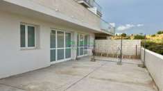 Foto Rif. 2427 - Autorimessa di generose dimensioni e vista panoramica a Marina di Ragusa