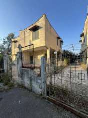 Foto RIF. 358 FRONTE DOMIZIANA - VILLA SINGOLA 2 APPARTAMENTI CON GIAR
