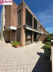 Foto Rif. S2525 - Siena  San Martino - villetta indipendente-giardino garage-classe