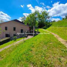 Foto RIF 204 Casa di paese con ampio giardino e pozzo in Vendita a Sasso Molare,
