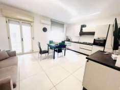 Foto Rif.2591 - Prestigiosa villetta con giardino in zona residenziale  Comiso