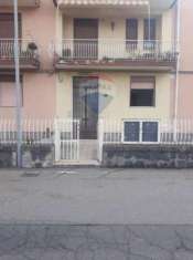 Foto Rif30721241-109 - Appartamento in Vendita a Giarre - San Giovanni Montebello di 120 mq