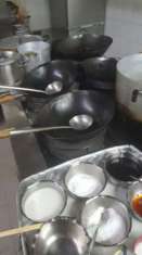 Foto RISTORANTE CON DEOR 7 VETRINE AD ANGOLO